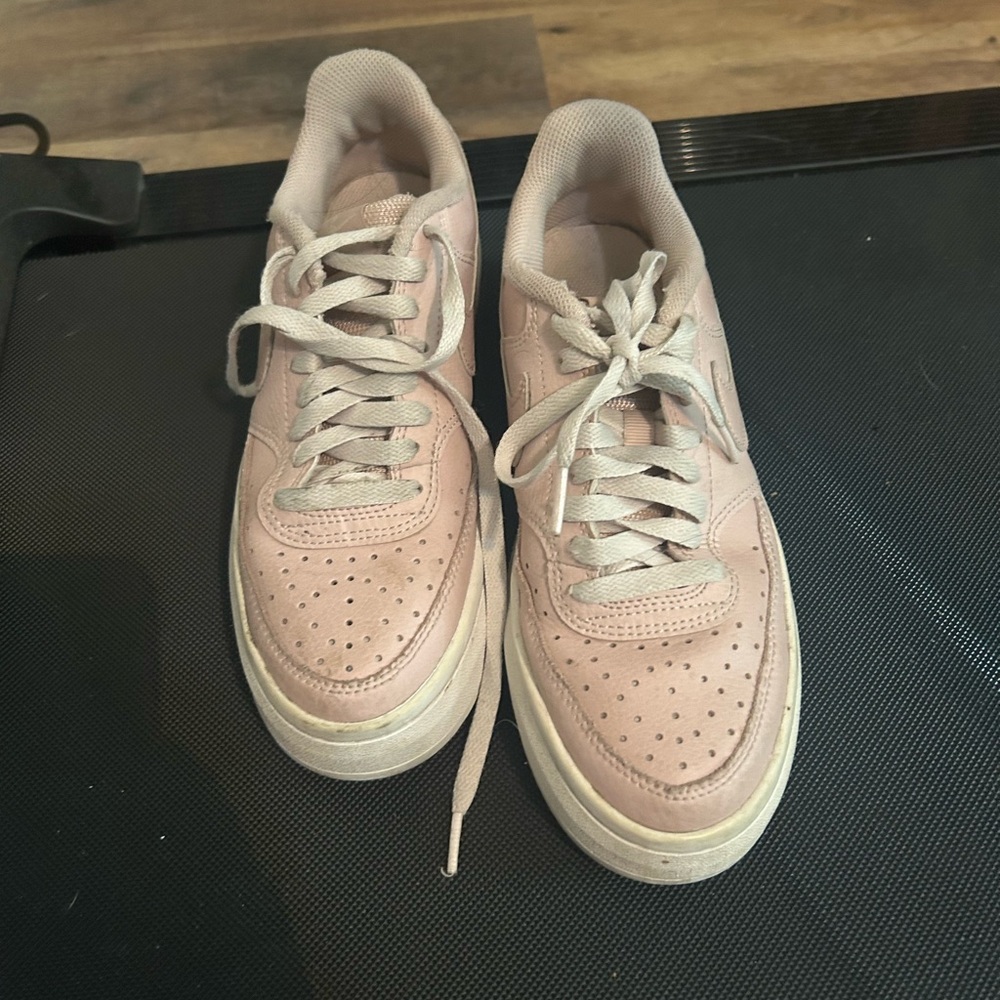 Nike platform shoes